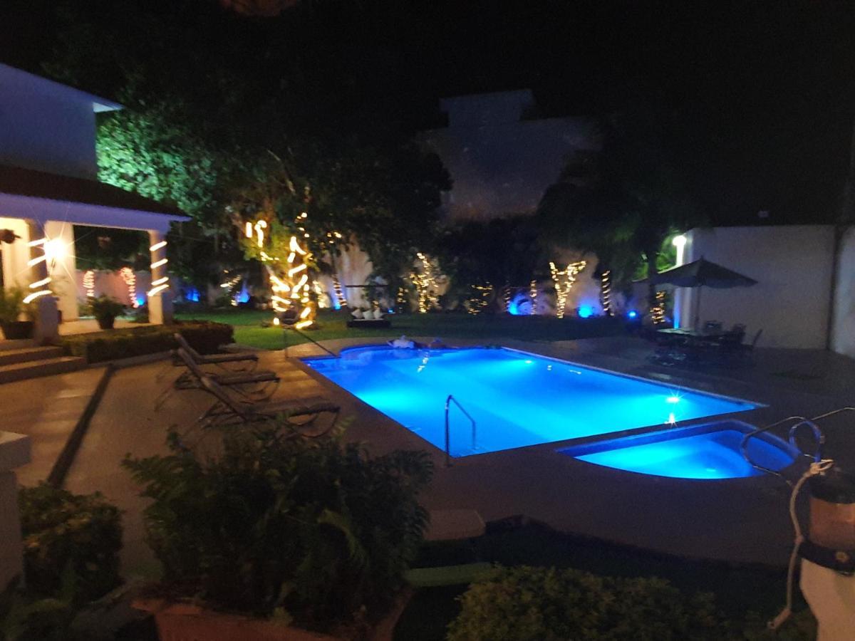 Villa Segovia Cozumel Exterior foto